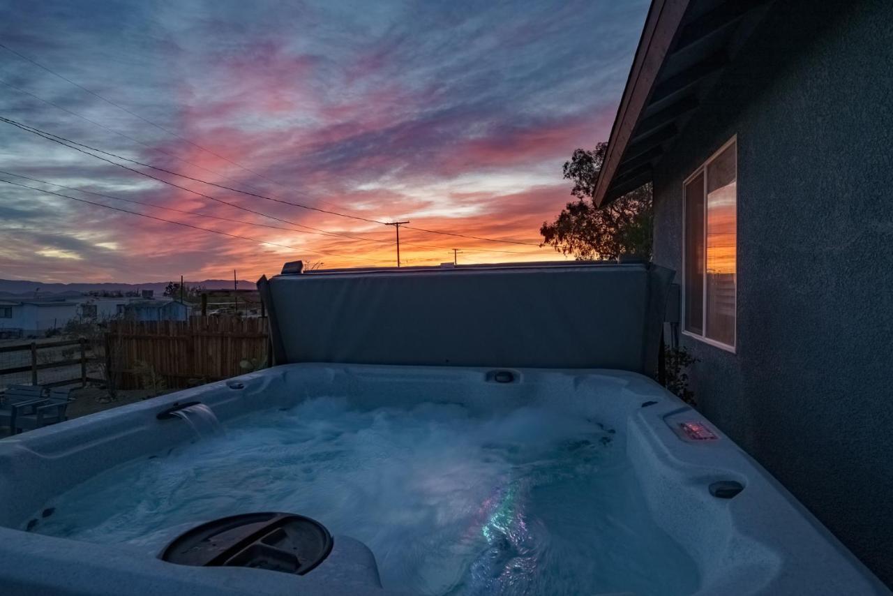 Desert Twilight 29 - Hot Tub & Ev Charger Twentynine Palms Zewnętrze zdjęcie